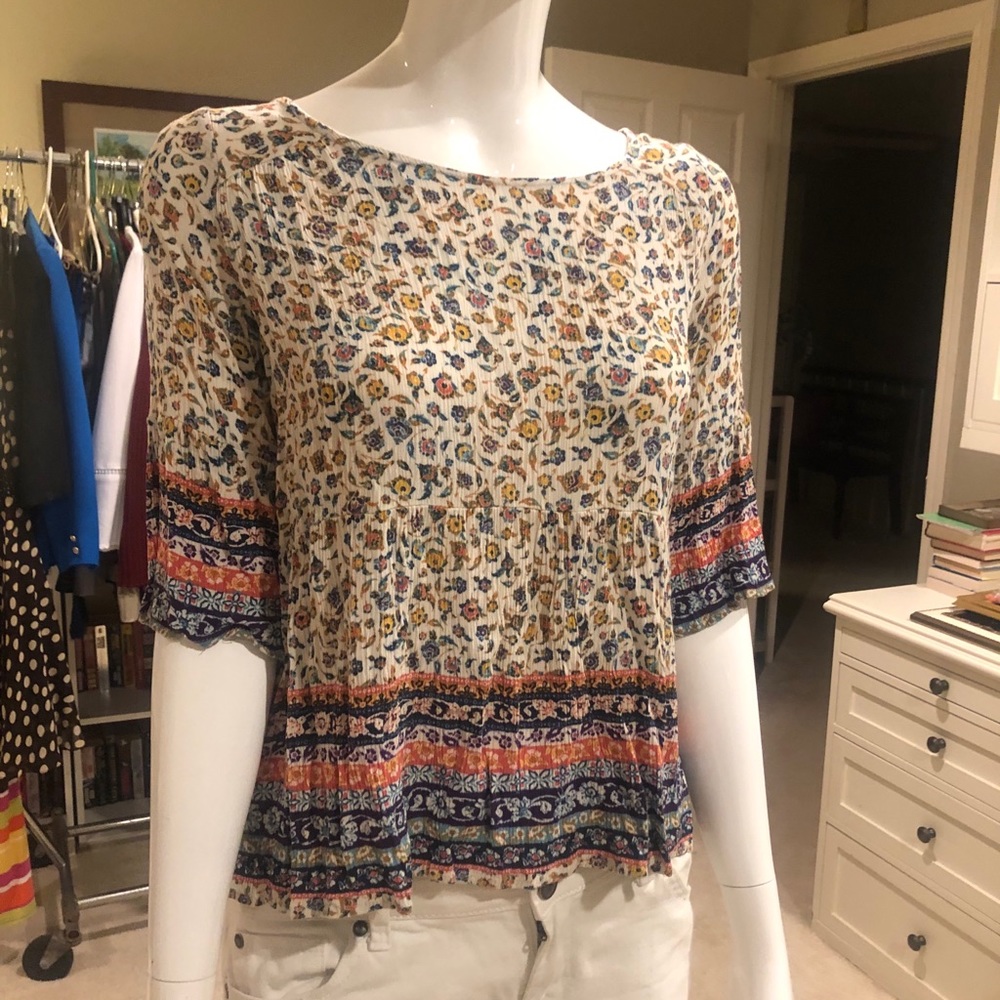 Boho Floral Xhilaration Blouse